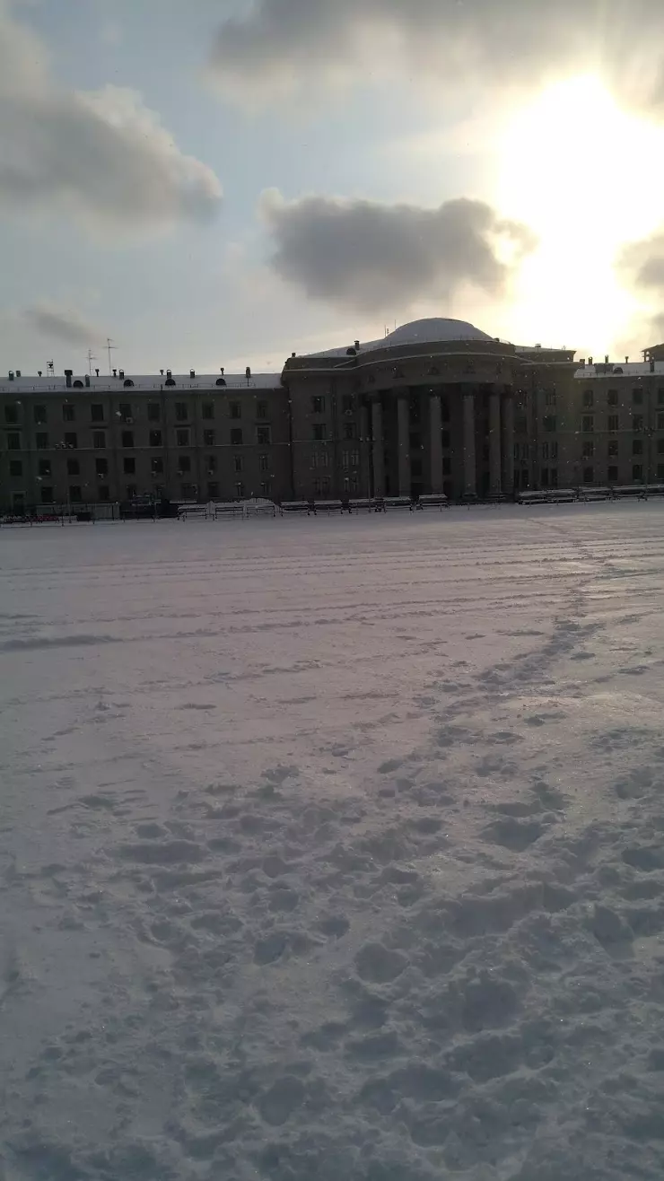 Каток Сгупс в Новосибирске, ул. Дуси Ковальчук, 191 - фото, отзывы 2024,  рейтинг, телефон и адрес