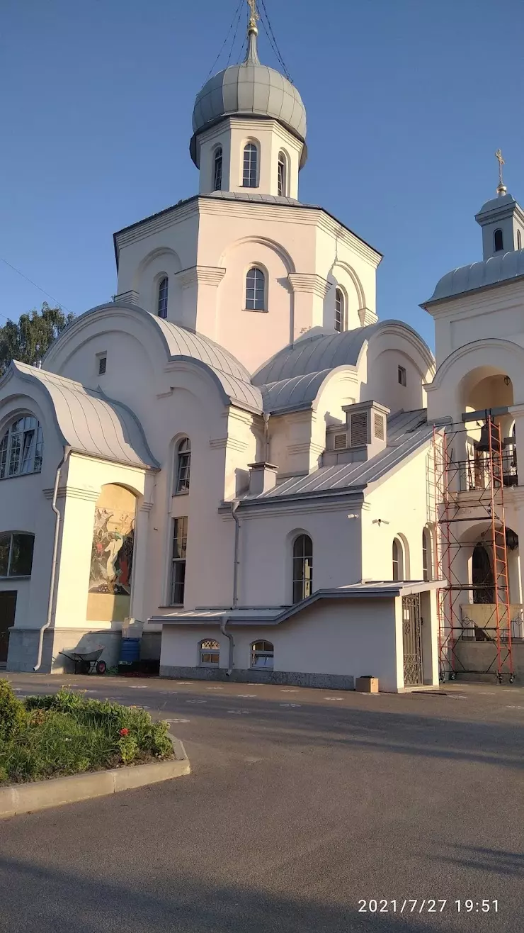 Храм Тихвинской иконы Божией Матери в Санкт-Петербурге, ул. Софьи  Ковалевской, д. 9 корпус 1 - фото, отзывы 2024, рейтинг, телефон и адрес