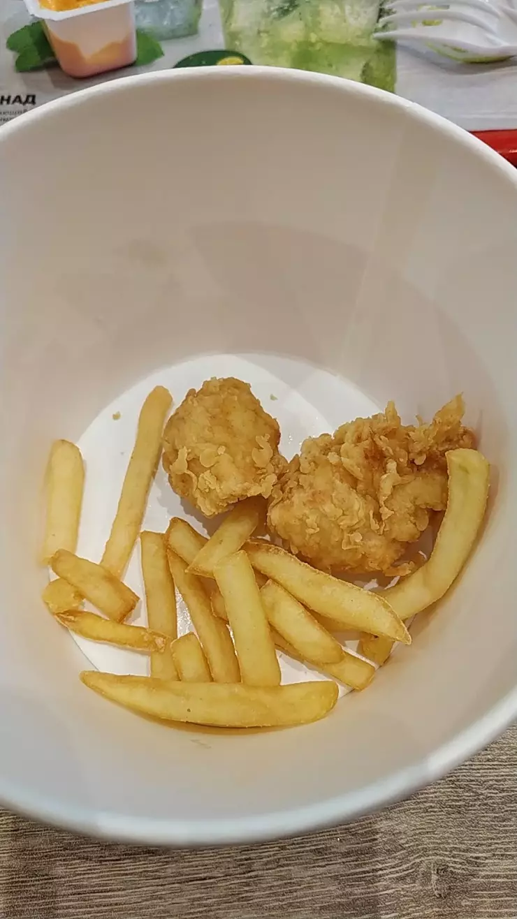 KFC в Санкт-Петербурге, ул. Большая разночинная, д. 16, лит. А - фото,  отзывы 2024, рейтинг, телефон и адрес