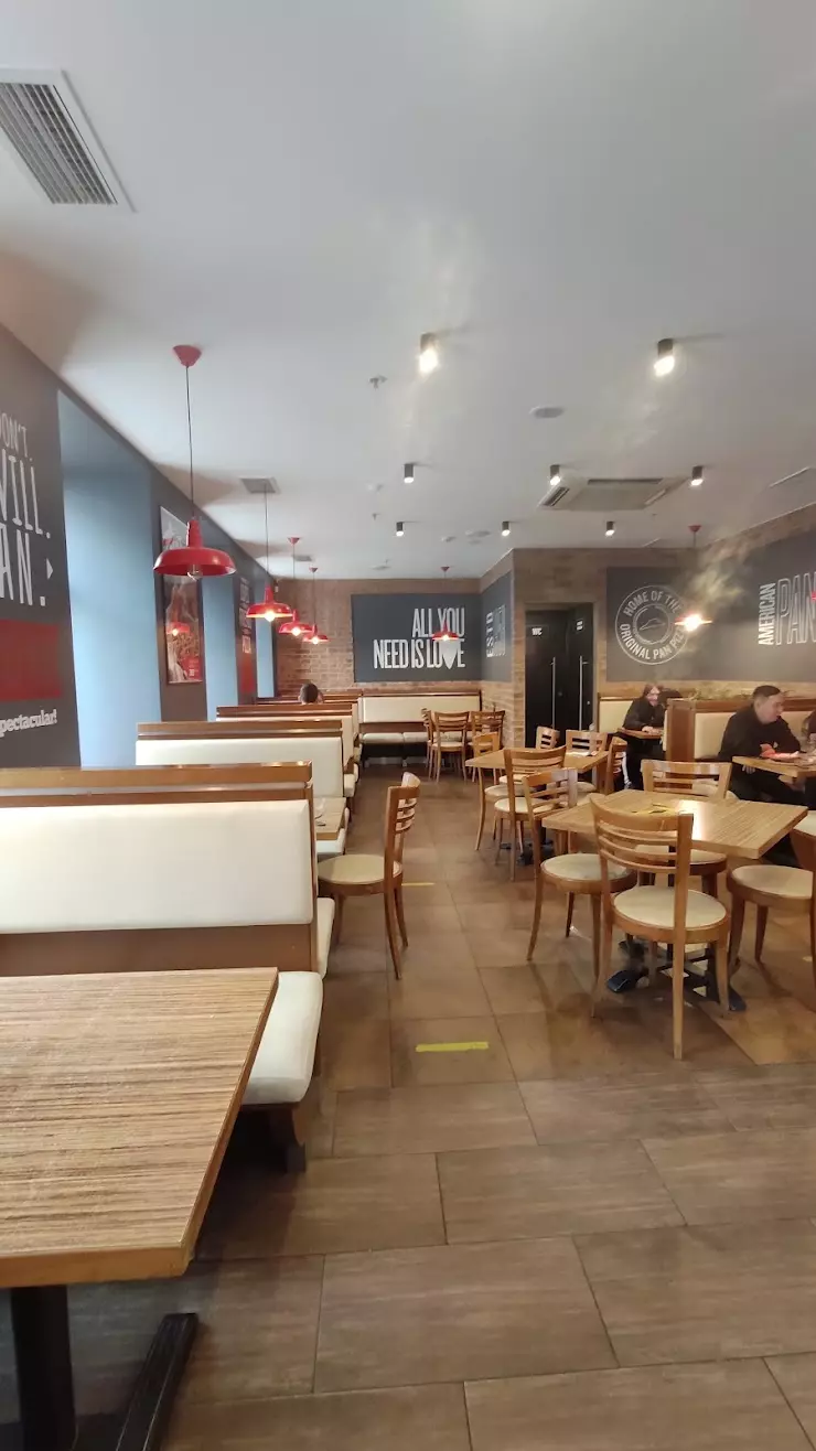 Pizza Hut в Санкт-Петербурге, Средний проспект В.О., 40 - фото, отзывы  2024, рейтинг, телефон и адрес