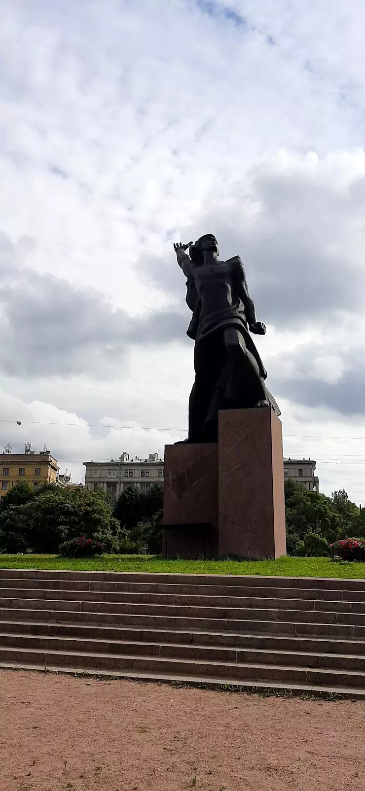 Памятник И. И. Газа в Санкт-Петербурге, пр. Стачек, 72 - фото, отзывы 2024,  рейтинг, телефон и адрес