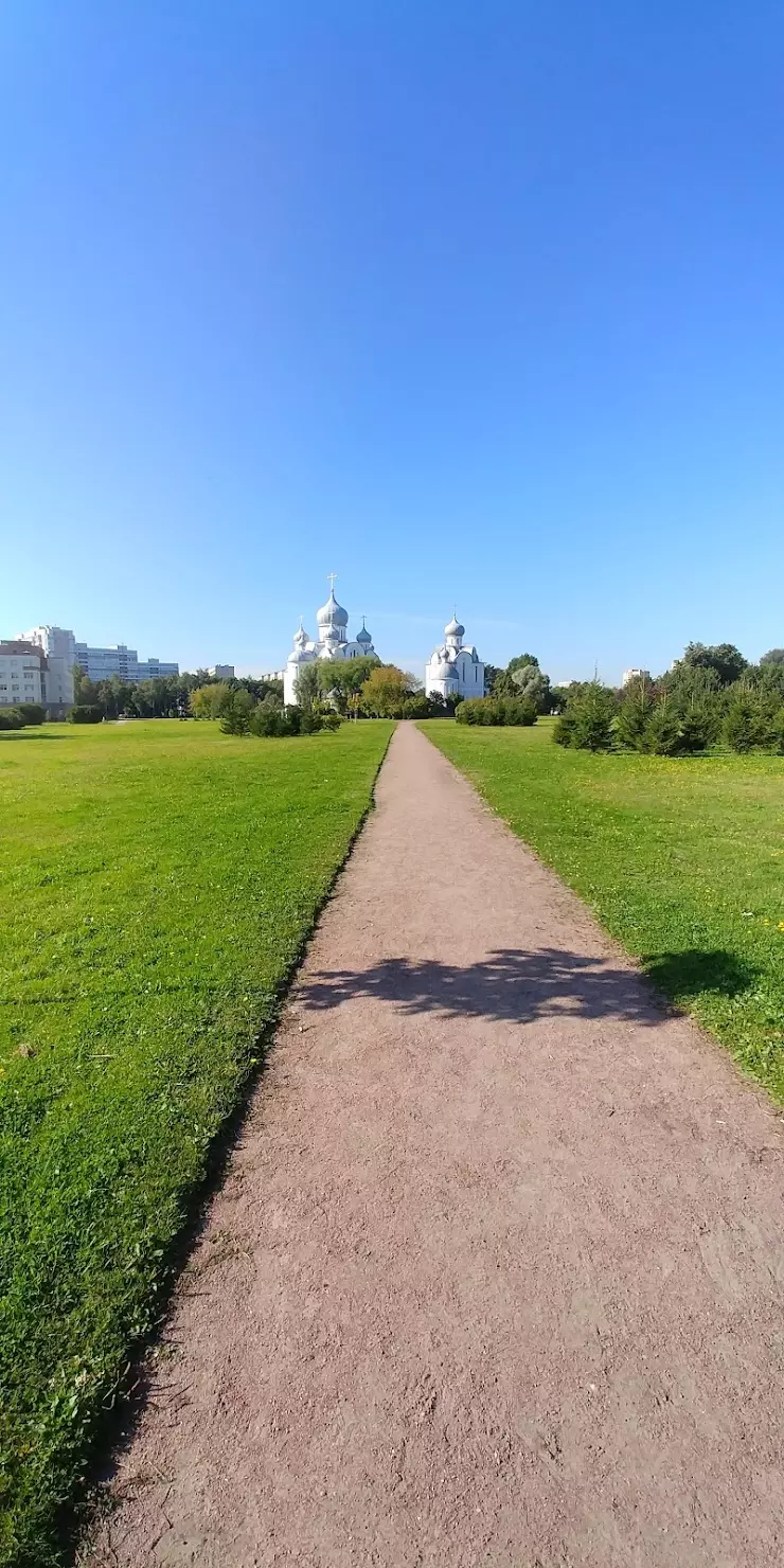 Бестужевский сад в Санкт-Петербурге, Бестужевский сад, Пискарёвский пр., 32  - фото, отзывы 2024, рейтинг, телефон и адрес