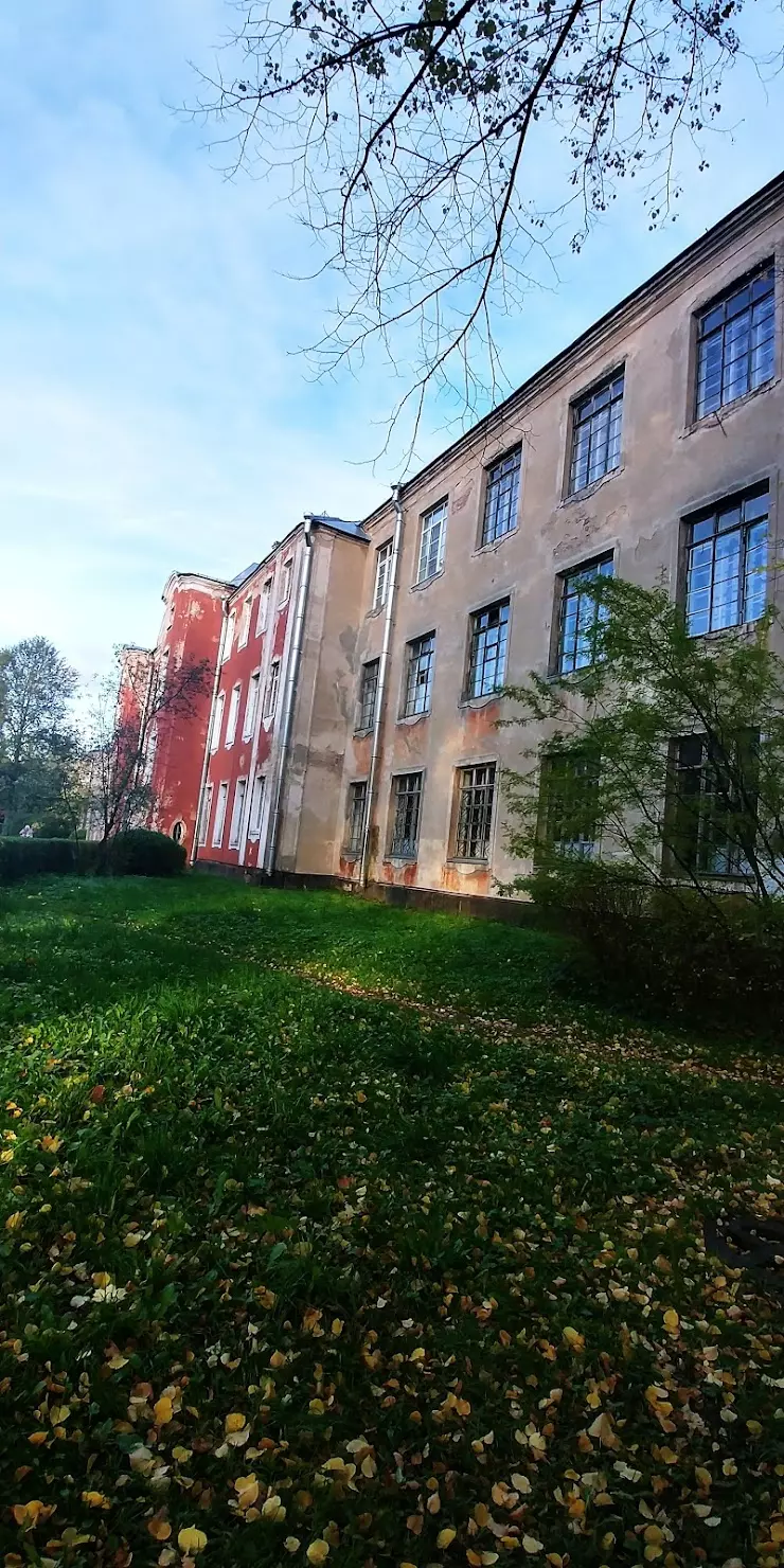 Отделение оторинолорингологии (ЛОР) клиники им. Петра Великого в  Санкт-Петербурге, 47к19, Пискарёвский пр., 47к19 - фото, отзывы 2024,  рейтинг, телефон и адрес