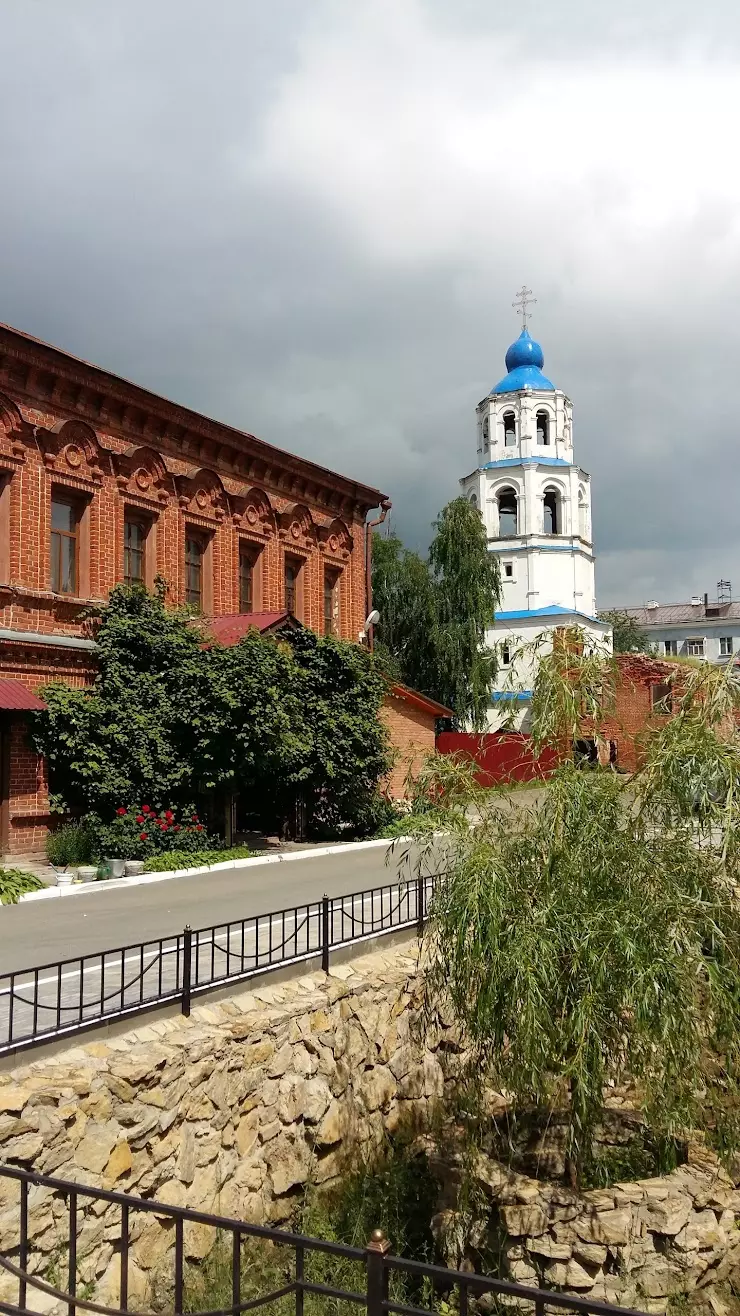 Храм в честь равноапостольных Жен-Мироносиц в Казани, Московская ул., 39  корпус 2 - фото, отзывы 2024, рейтинг, телефон и адрес