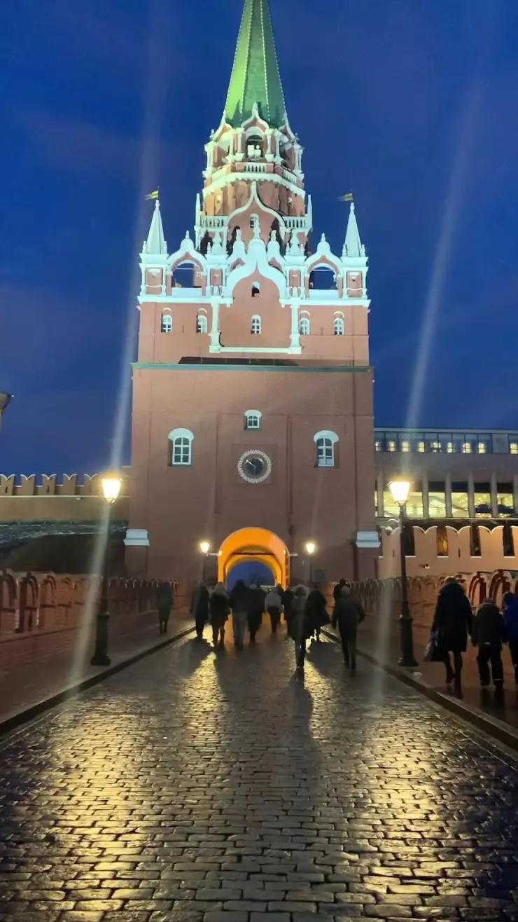 Кассы Государственного Кремлевского Дворца в Москве, ул. Воздвиженка, 1 -  фото, отзывы 2024, рейтинг, телефон и адрес