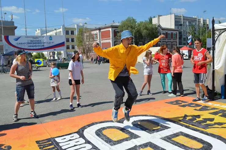 Московская 17 самара. Бруклин Волжский.