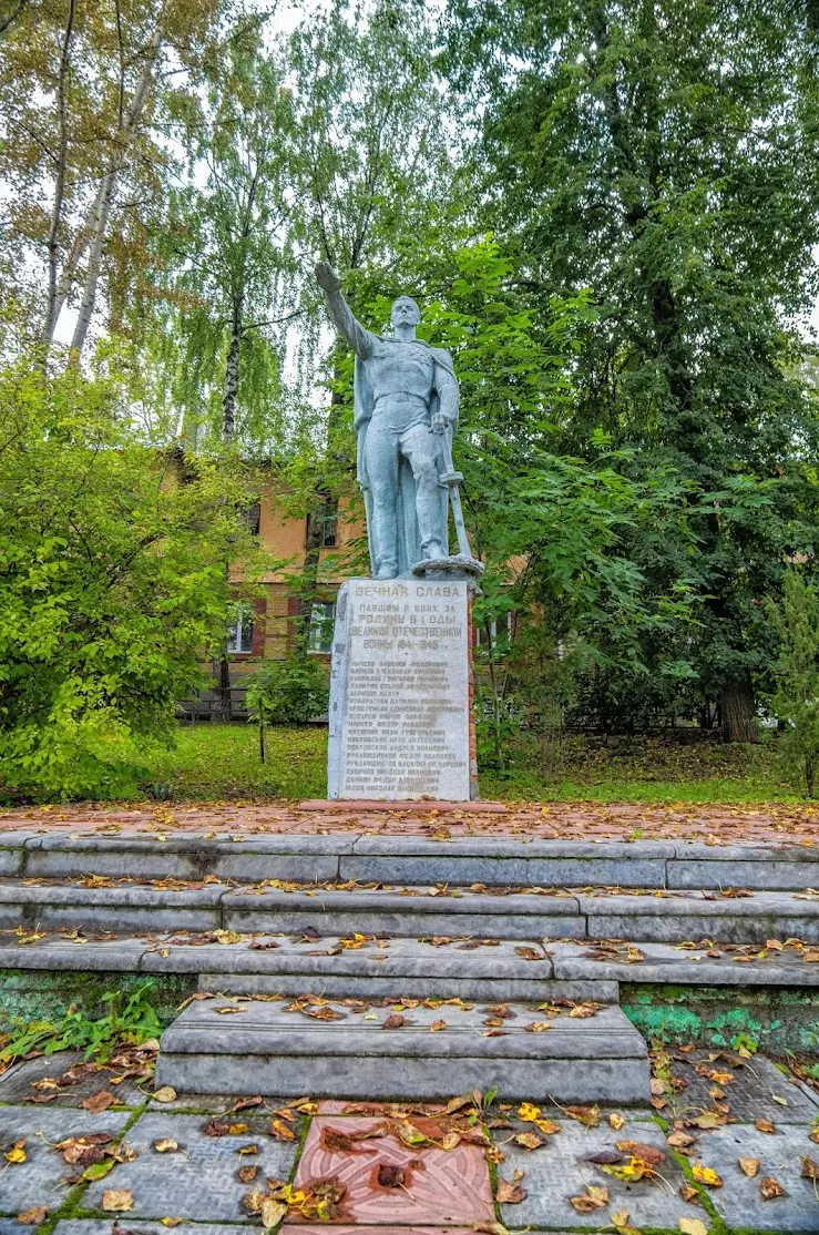 Памятник Вечная слава павшим за годы ВОВ в Нижнем Новгороде, ул. Яблоневая,  8 - фото, отзывы 2024, рейтинг, телефон и адрес