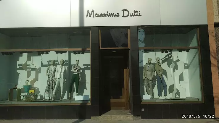 Магазин одежды «Massimo Dutti» в Москве | katerina-mirra.ru