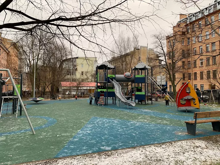 Детская площадка "ГАИ" в Санкт-Петербурге, Пионерская ул., 13 - фото,  отзывы, рейтинг, телефон и адрес
