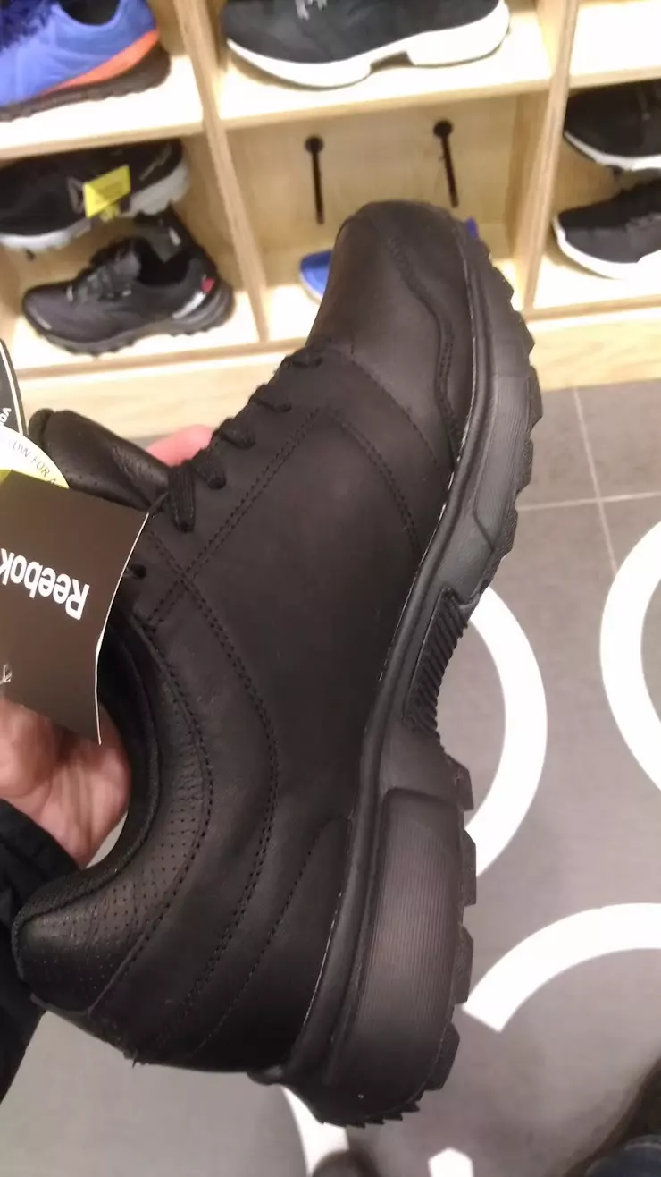 Reebok, ТЦ Галерея Чижова в Воронеже, Кольцовская 35 Воронеж Respublika  Krym - фото, отзывы 2024, рейтинг, телефон и адрес