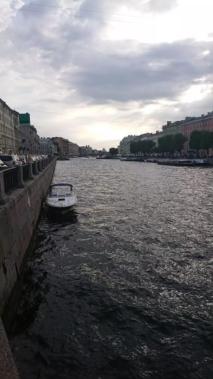 Дом М. А. Гавриловой (архитектор Гаврилов Г. С.) в Санкт-Петербурге,  набережная реки Фонтанки, 56 - фото, отзывы 2024, рейтинг, телефон и адрес