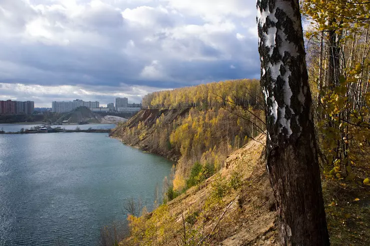 Дзержинский карьер 2024. Дзержинский карьер 2023. Дзержинское водохранилище. Дзержинский карьер беседки. Баня Дзержинский карьер.