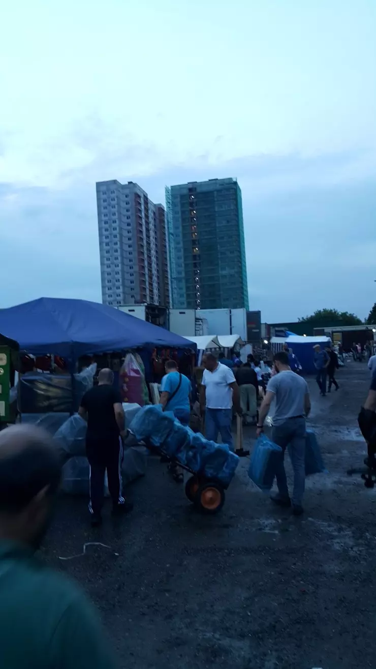 Оптовый рынок в Митино по средам в Москве, с, 1-й Митинский пер., 15с5 -  фото, отзывы 2024, рейтинг, телефон и адрес