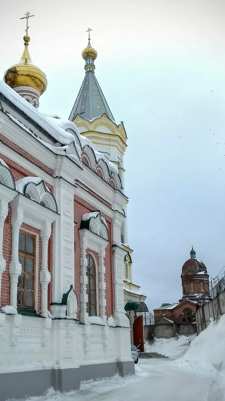 Свято-Никольский Храм в Кунгуре, ул. Гоголя, 5 - фото, отзывы 2024,  рейтинг, телефон и адрес