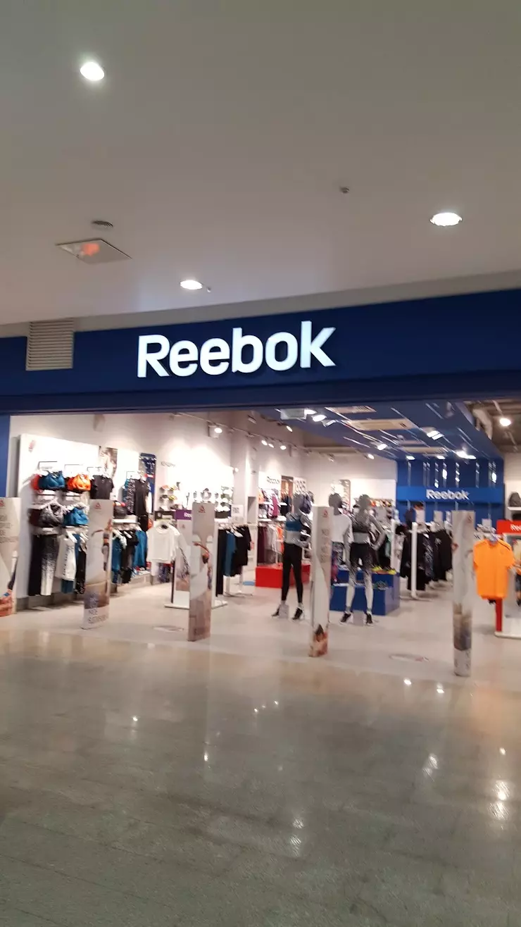 Reebok, ТЦ Серебряный Город в Иваново, ул. 8 Марта, 32 - фото, отзывы 2024,  рейтинг, телефон и адрес