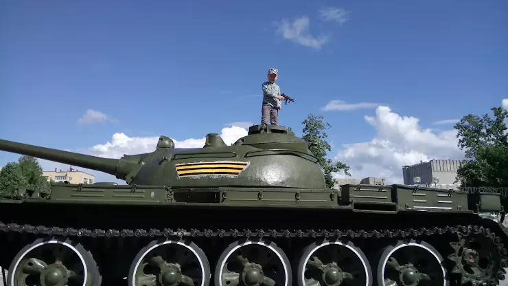 Победа йошкар. Военная техника парка Победы в Йошкар-Оле.