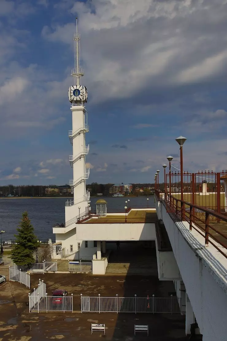 Ярославский речной вокзал в Ярославле - фото, отзывы 2024, рейтинг, телефон  и адрес