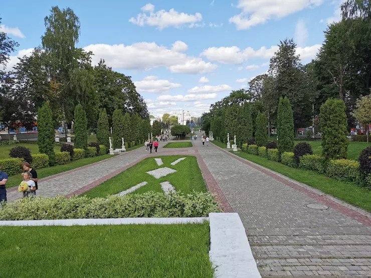 Городской сад в Твери, ул. Советская, 5к4 - фото, отзывы 2024, рейтинг,  телефон и адрес