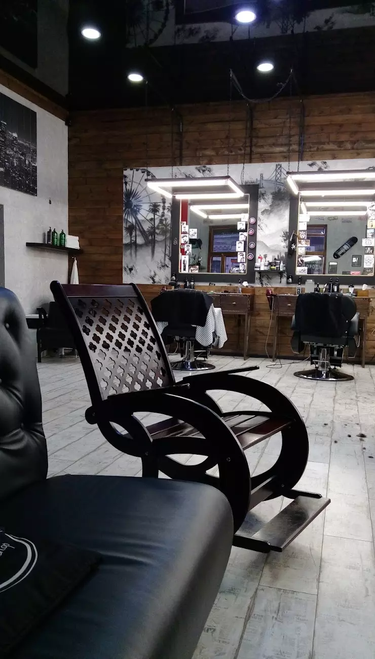 West Side Barbershop в Краснодаре, ул. Рашпилевская, 81 - фото, отзывы  2024, рейтинг, телефон и адрес