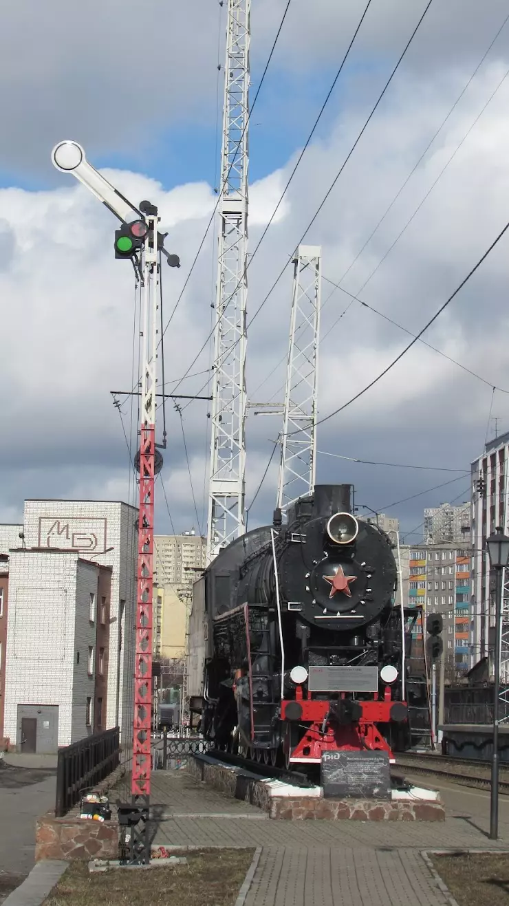 Паровоз - памятник Л 4386 в Мурманске, Привокзальная ул. - фото, отзывы  2024, рейтинг, телефон и адрес