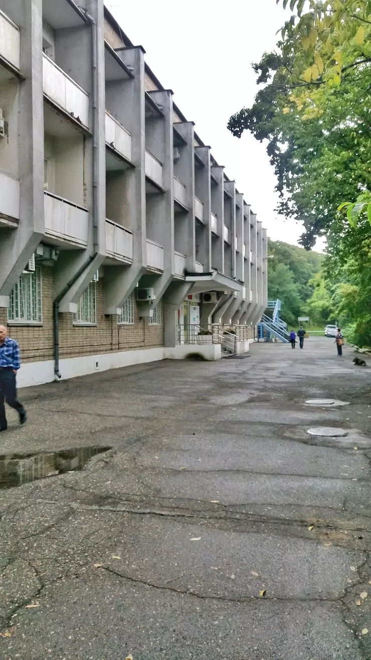 Приморский краевой онкологический диспансер в Владивостоке, ул. Русская,  57А - фото, отзывы 2024, рейтинг, телефон и адрес