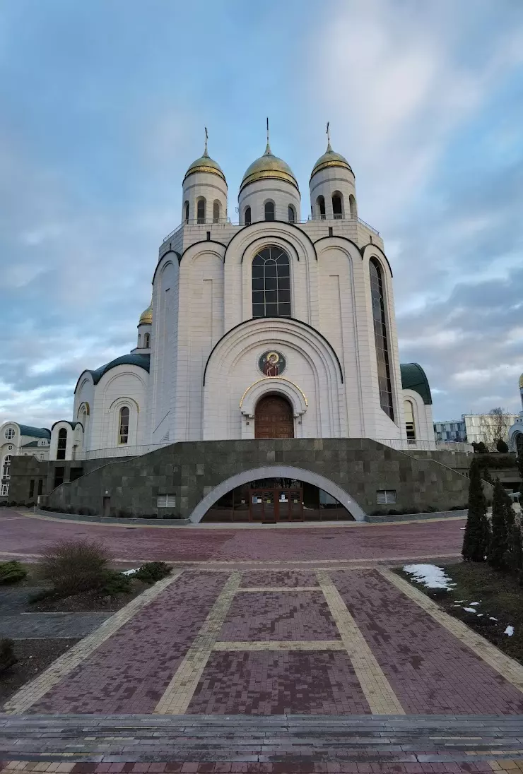 Кафедральный Собор Христа Спасителя в Калининграде, ул. Черняховского, 21 -  фото, отзывы 2024, рейтинг, телефон и адрес