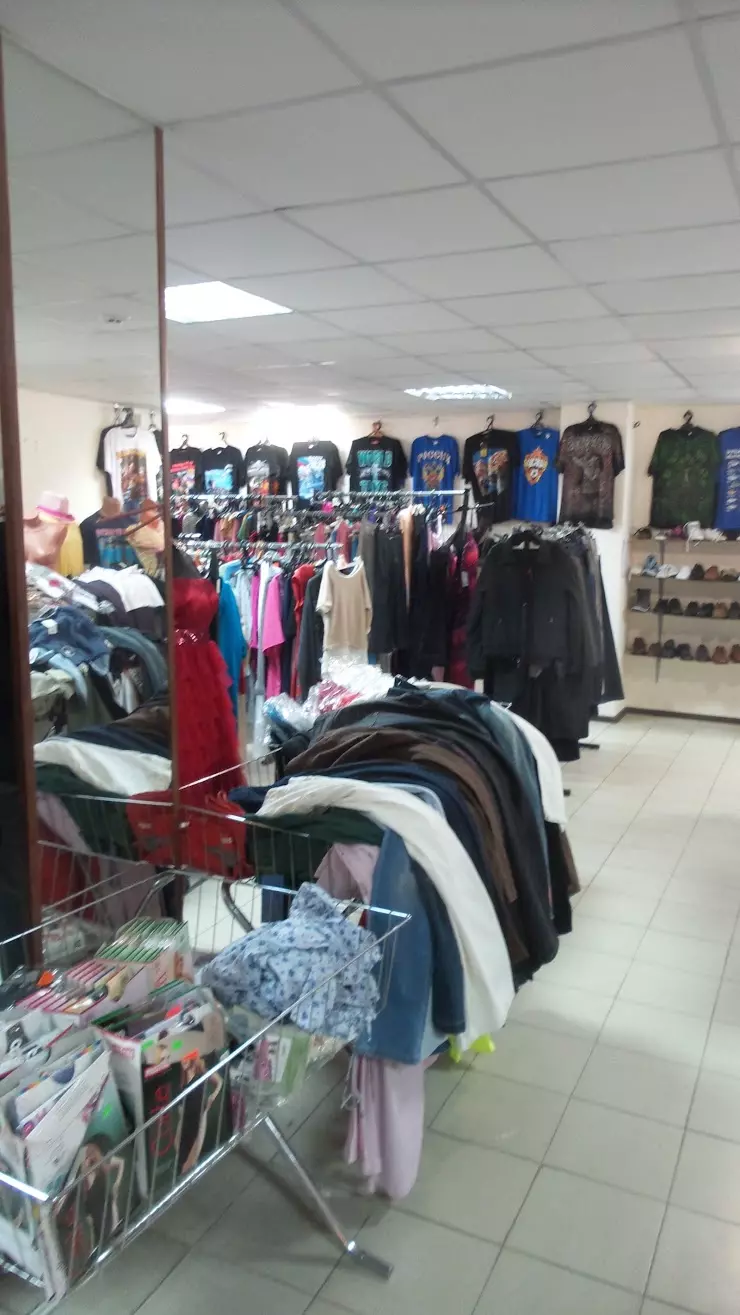 Fashion Bazar в Курске, ул. Гагарина, 6 - фото, отзывы 2024, рейтинг,  телефон и адрес