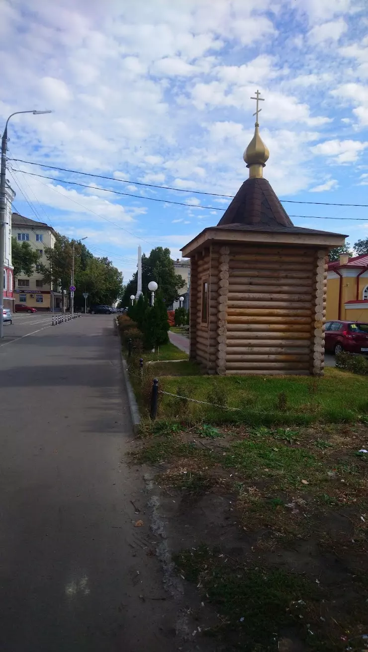 Памятник сотрудникам МВД, погибшим при исполнении служебного долга в Орле,  ул. Максима Горького, 19 - фото, отзывы 2024, рейтинг, телефон и адрес