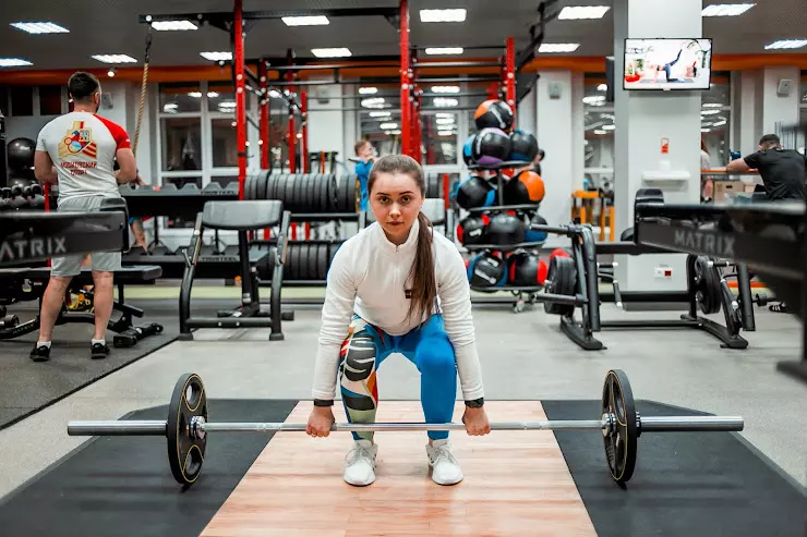 Joy fit калуга. Петренко Александр Иванович. Александр Петренко Чебоксары. Дмитрий Ходас. Пятикратный чемпион мира по пауэрлифтингу Максим Бархатов.