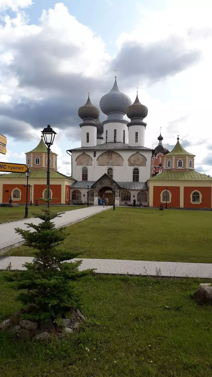 Фестивальная площадка в Тихвине, Тихвин,5 микр. п - фото, отзывы 2024,  рейтинг, телефон и адрес