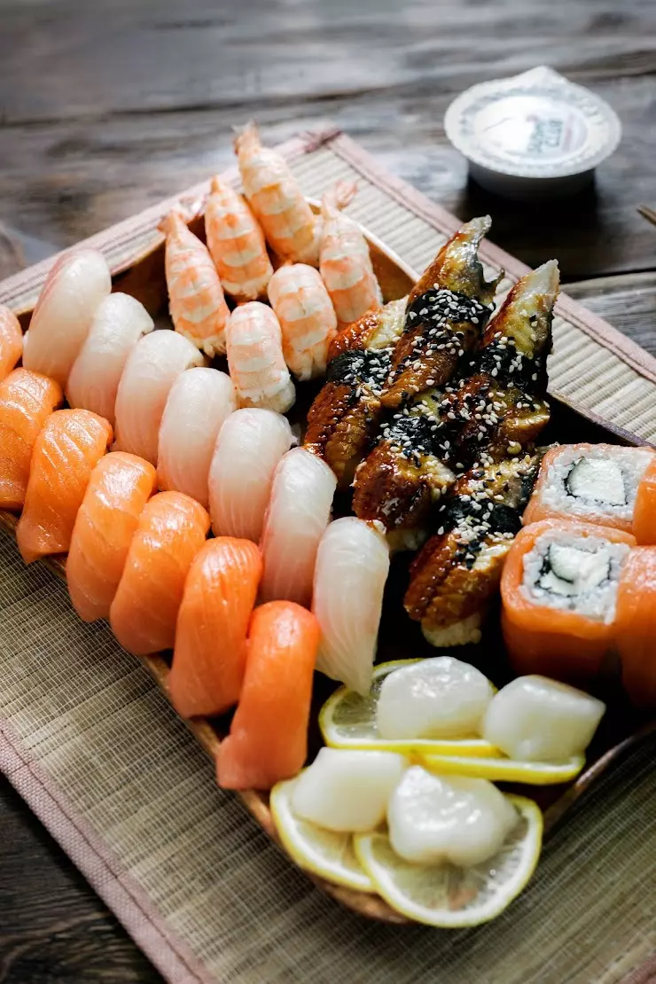 Sushi Club в Петрозаводске, ул. Чапаева, 49 - фото, отзывы 2024, рейтинг,  телефон и адрес