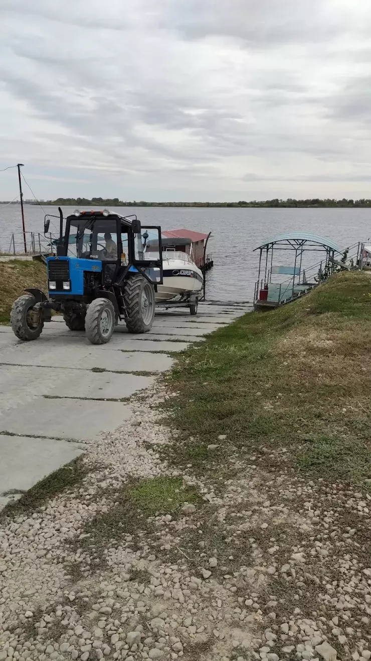 Волна в Саратове, 8-я линия, 17 - фото, отзывы 2024, рейтинг, телефон и  адрес