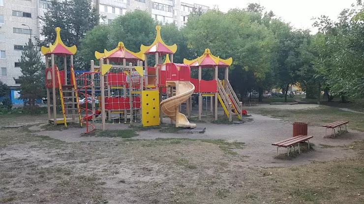 Детская Площадка в Ульяновске, ул. Аблукова, 83 - фото, отзывы, рейтинг,  телефон и адрес