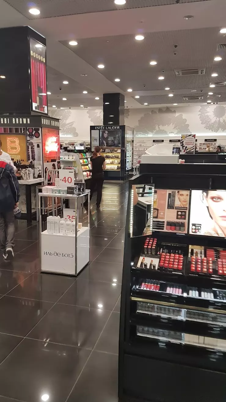 SEPHORA TUMEN 2 GALLERY VOYAGE в Тюмени, ул. Герцена, 94 Галерея 