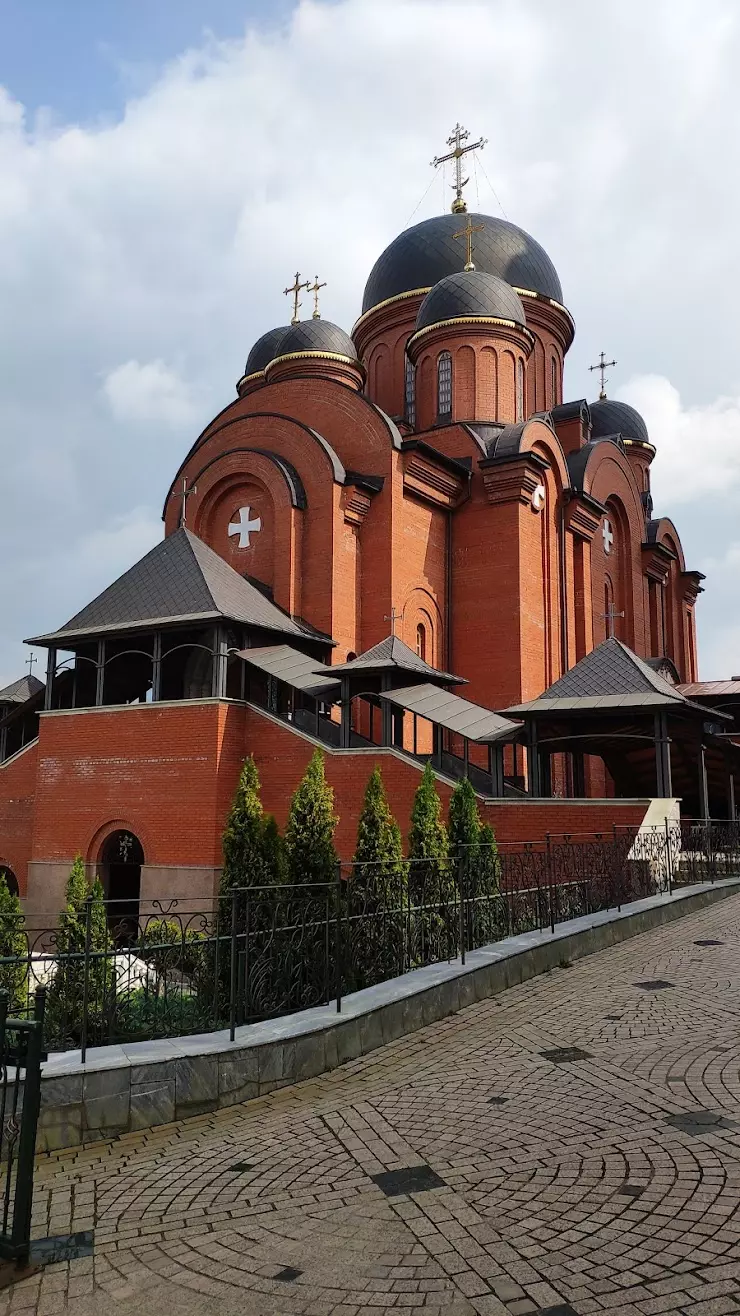 храм Покрова Пресвятой Богородицы в Алатыре - фото, отзывы 2024, рейтинг,  телефон и адрес