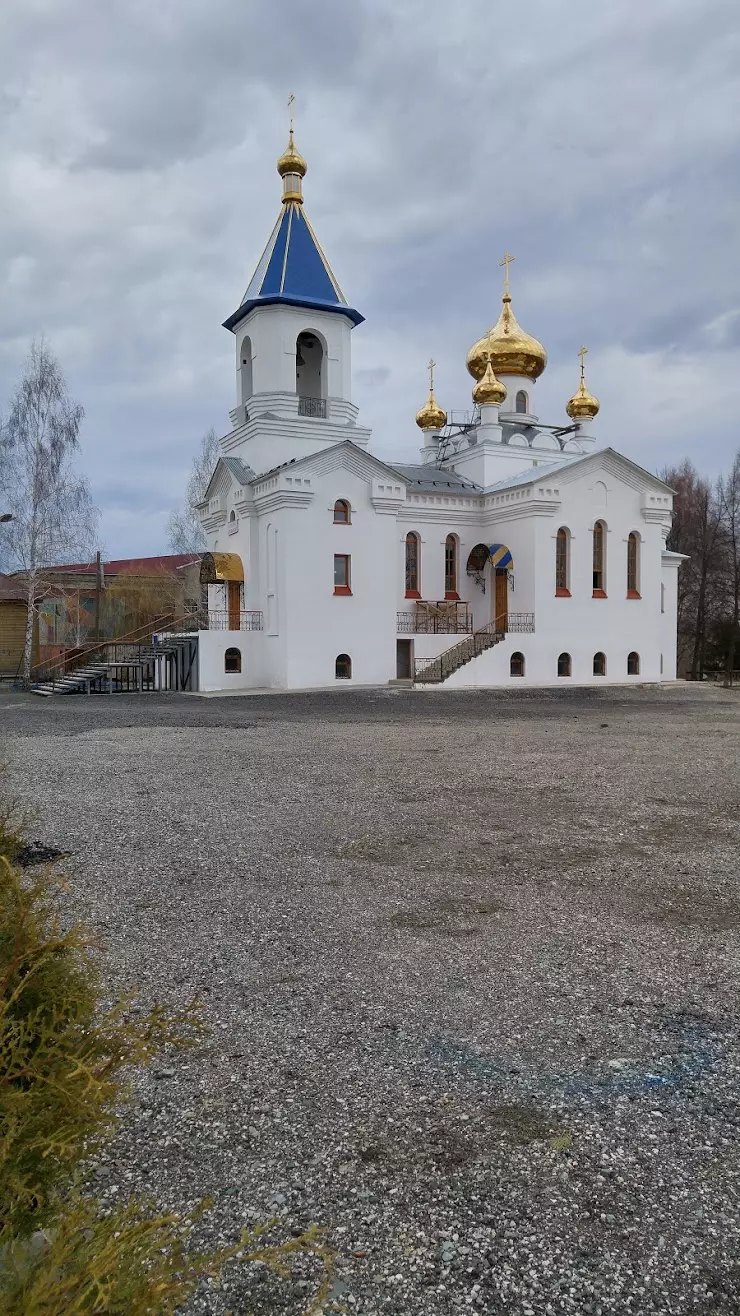 Храм великомученицы Параскевы Пятницы в Кузнецке, Кустарная пл., 1 - фото,  отзывы 2024, рейтинг, телефон и адрес