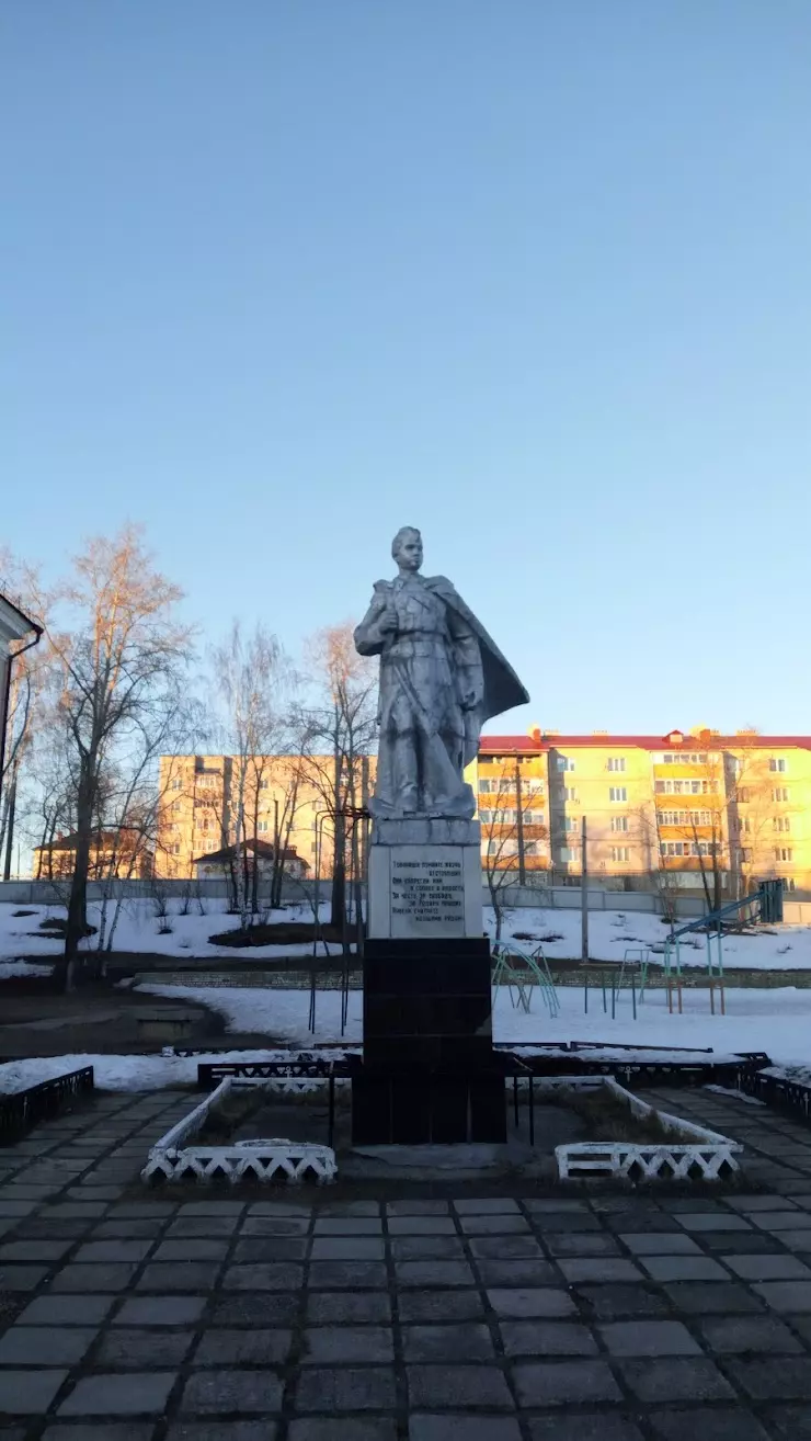 Памятник Воевавшим в Звенигово - фото, отзывы 2024, рейтинг, телефон и адрес